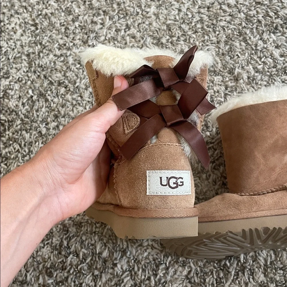 UGG Toddlers' Bailey Bow II Boots Chestnut Brown size 9T